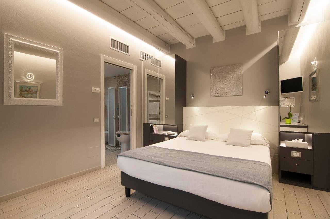 Fontana Hotel